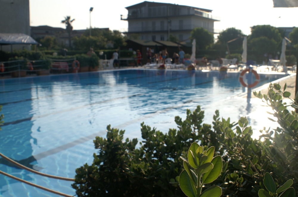 Nettuno Resort Capo d'Orlando Ngoại thất bức ảnh